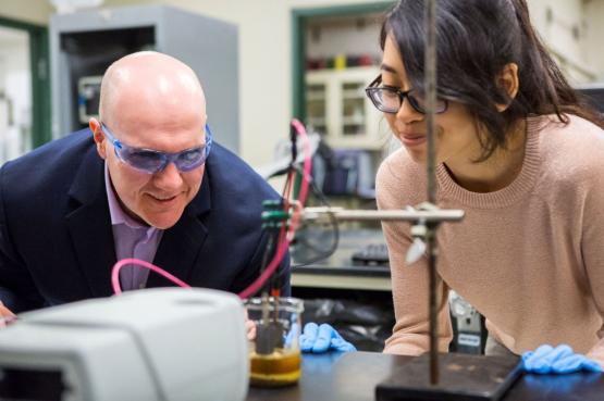 Jason Trembly and student in ISEE Lab