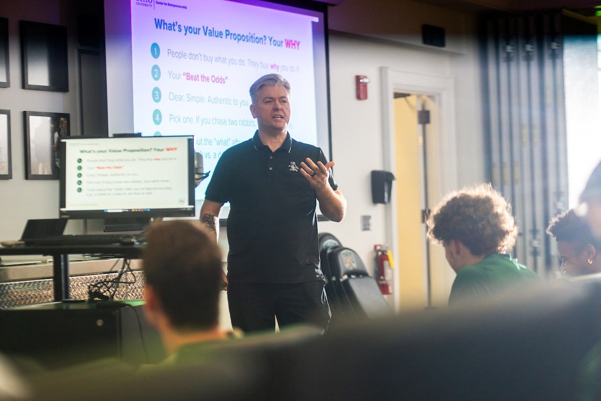 Paul Benedict instructs at entrepreneurial workshop for student athletes