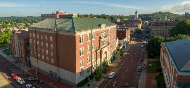 About the College of Business | Ohio University