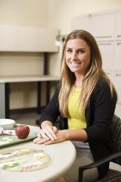 Ohio University’s Nutrition Treatment Program has announced a new, free telehealth nutrition counseling program that is available to faculty, staff, students and community members.