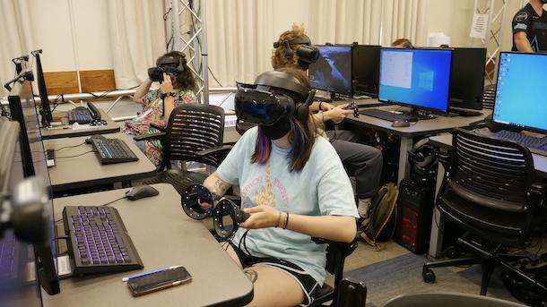 Immersive Technologies being used by students at OHIO
