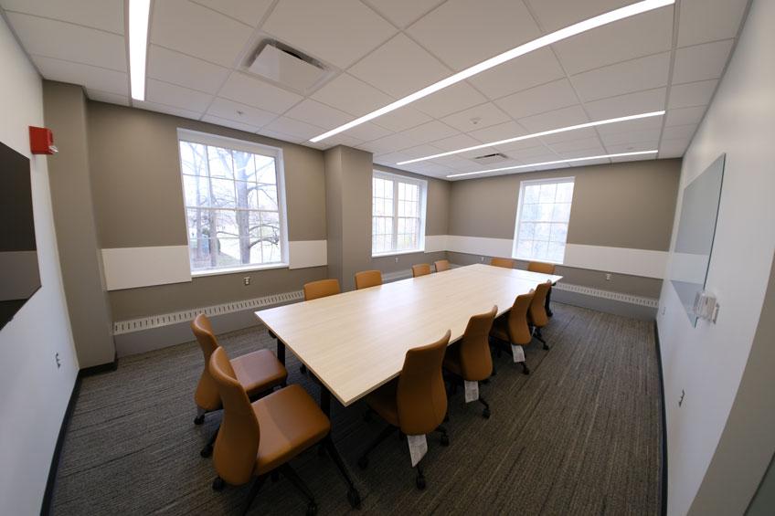 Picture of The Den 160 with a 12 person conference table