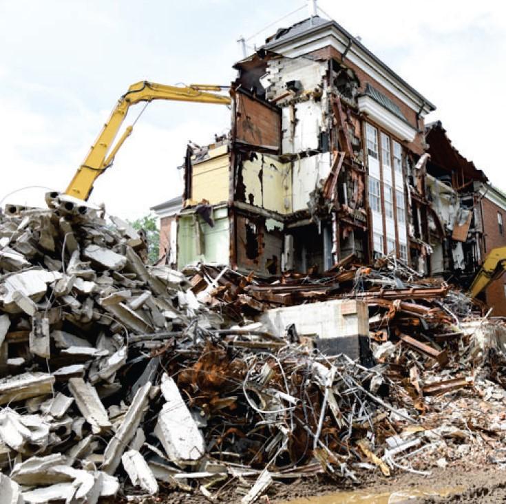 New South building being demolished