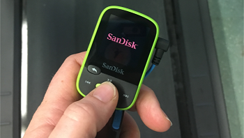 sanDisk muisic device