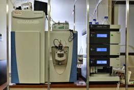 High Resolution Mass Spectrometer-LC