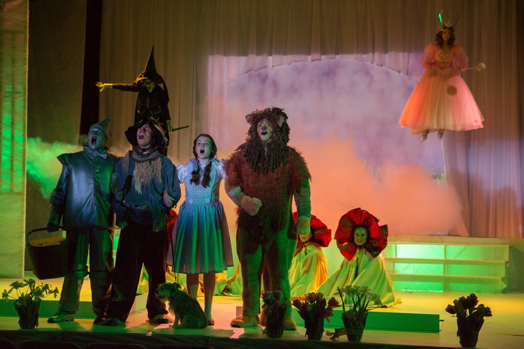 OUL Theatre Wizard of Oz