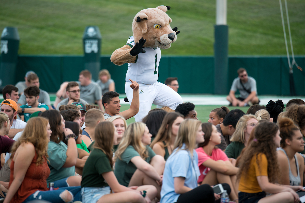 Ohio University prepares to new, returning students