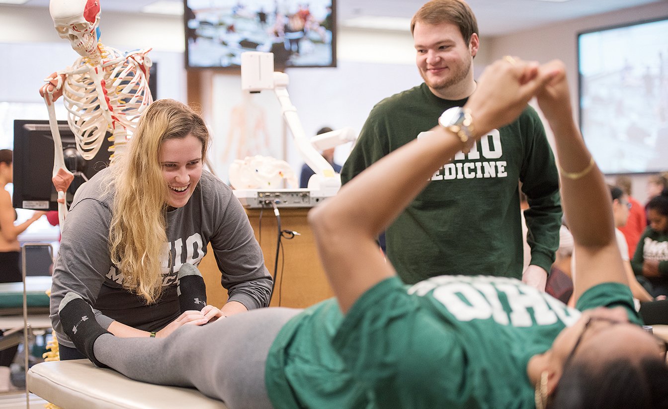 Medical students practice Osteopathic Manipulative Medicine in Athens Ohio