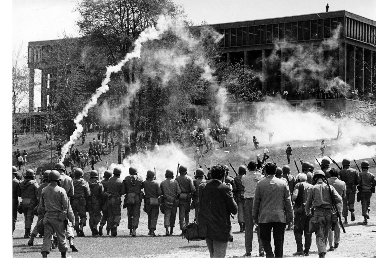 Police using tear gas at Kent State shootings