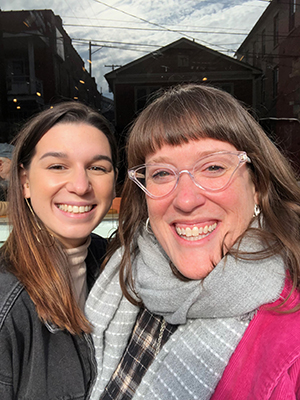 After connecting over the phone and by email, Bobcat Mentorship Network mentee Megan Halleen, BSC ’20, and mentor Betsy McCann, BSC ’00, met in person last fall when McCann and members of her family visited Athens.