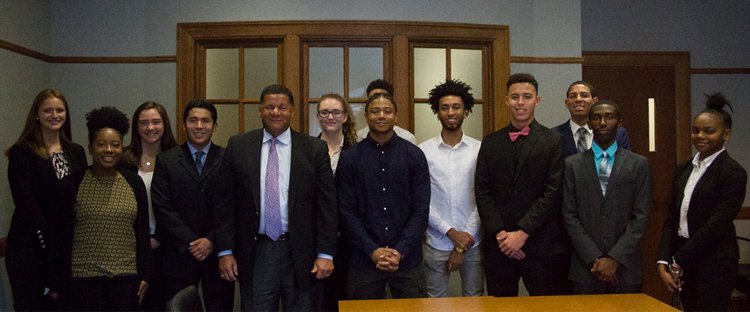 Eric Peterson held an executive engagement with student leaders who are part of the College of Business' KeyBank Scholars Program. Photo by Maddie Hordinski