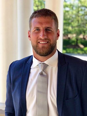 Jordan Thompson, BSETM '12, was a tight end for the OHIO Football Team and majored in engineering technology management. He went on to play for the NFL’s Detroit Lions. Today, Thompson is self-employed and serves on the OHIO Alumni Association Board of Directors.