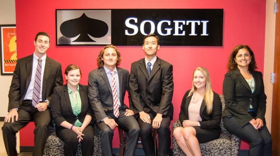 Students work with executives from Sogeti