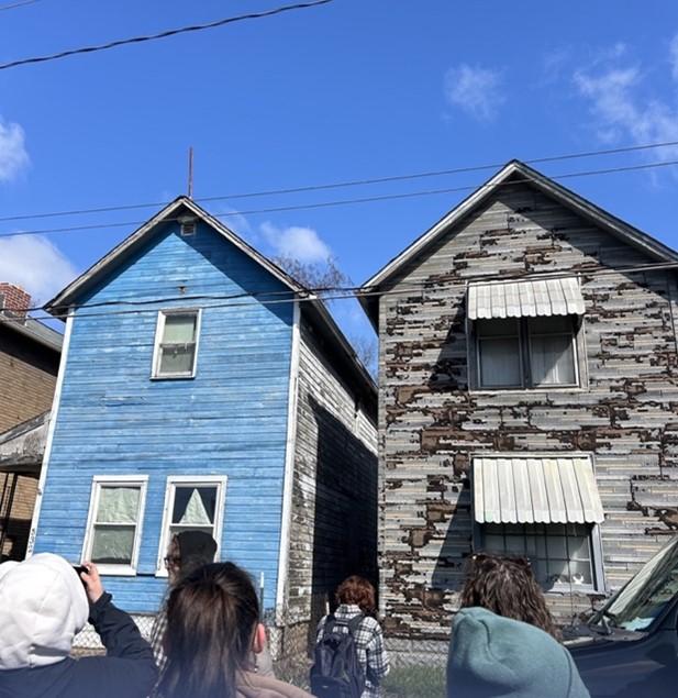 Two buildings are shown on Walnut Street in Columbus, Ohio