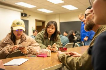 John Sabraw and Chris Thompson meet with Chubu University students