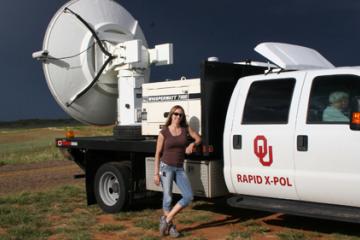 Jana Houser Tornado chasing