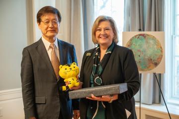 Chubu University President Yoshimi Takeuchi, and Ohio University President Lori Stewart Gonzalez